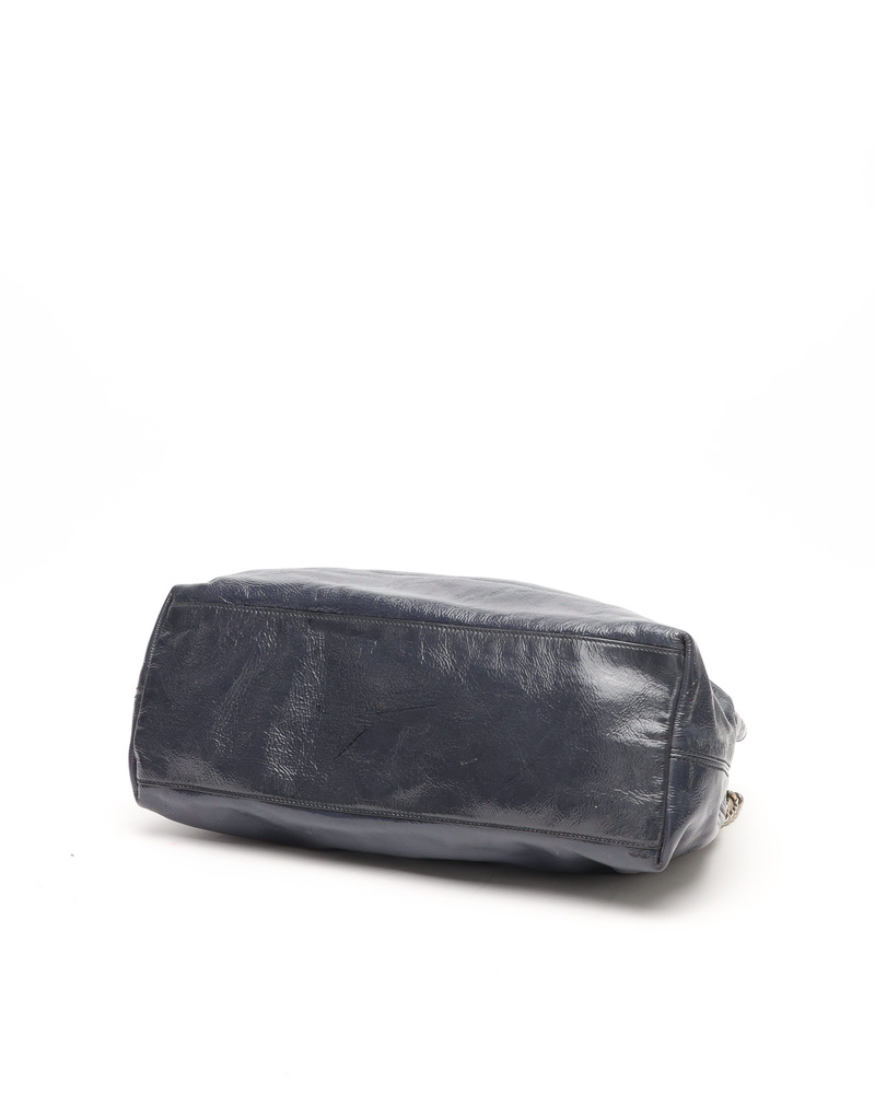 Gucci Medium Patent Soho Chain Tote Bag