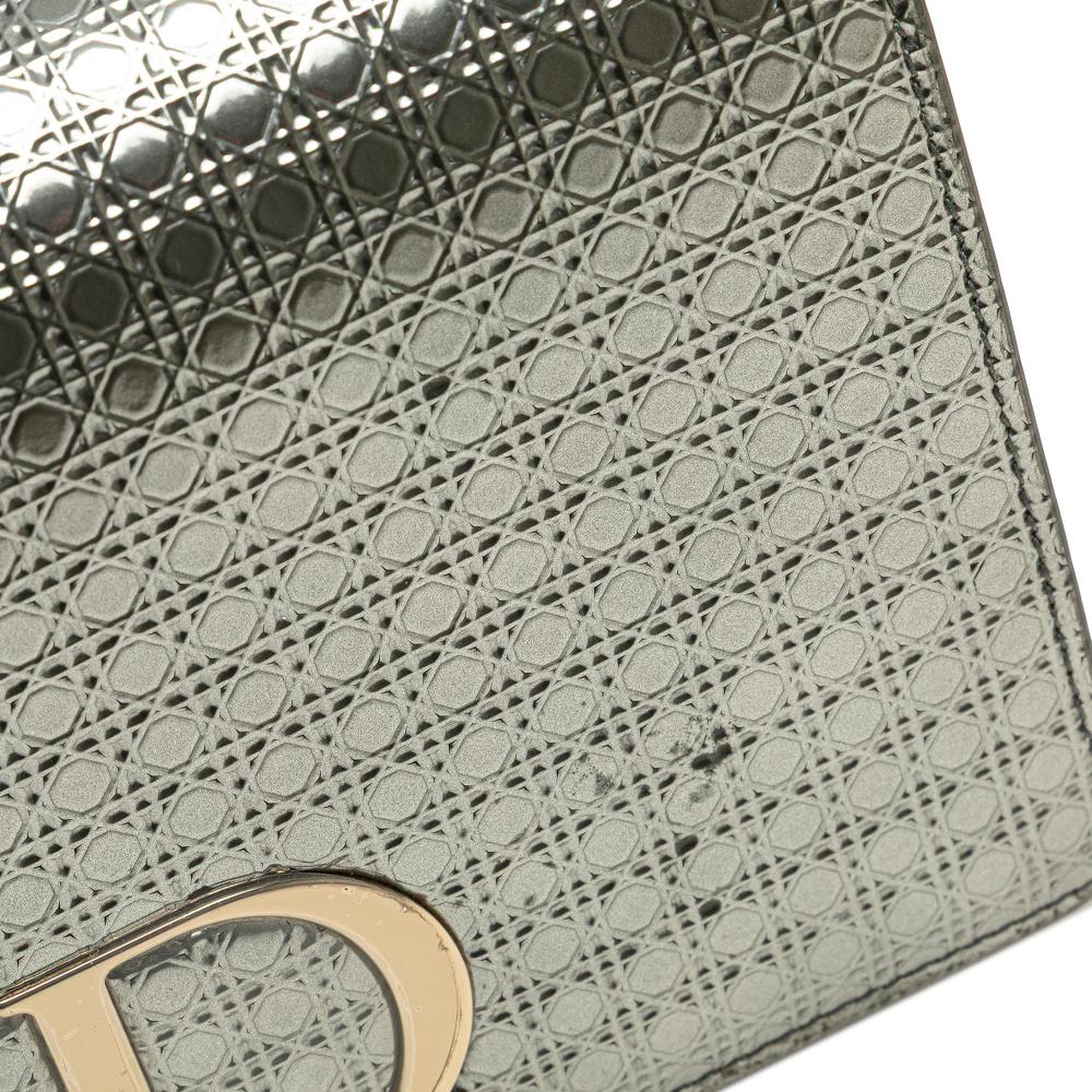 Christian Dior B Dior Silver Patent Leather Leather Metallic Patent Microcannage 2 in 1 30 Montaigne Pouch Italy