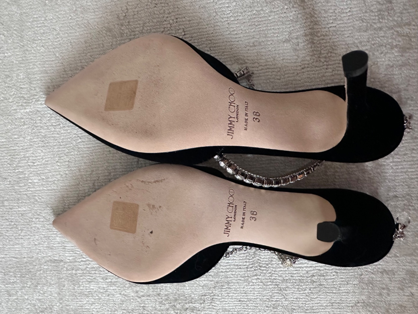 Jimmy Choo Escarpins en daim noir avec ornements en cristal 85
