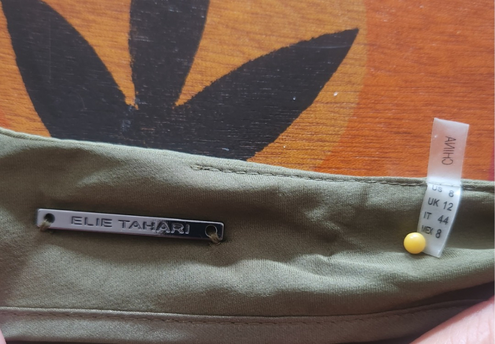 Elie Tahari green satin midi skirt