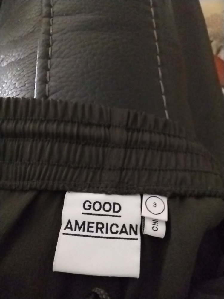 Good American Jogginghosen