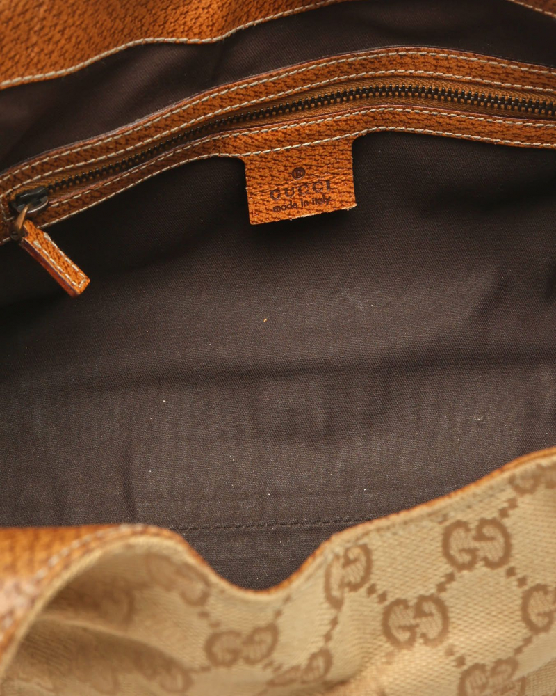 Gucci GG Jackie Bardot Bsg