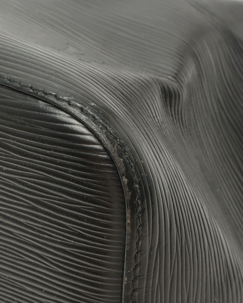 Louis Vuitton EPI Petit Noé Bag