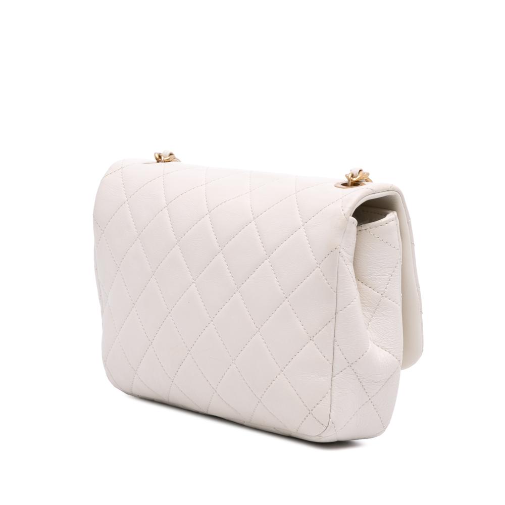 Chanel B Chanel White Off White Calf Leather Mini Glazed skin Pearl Side Flap Italy