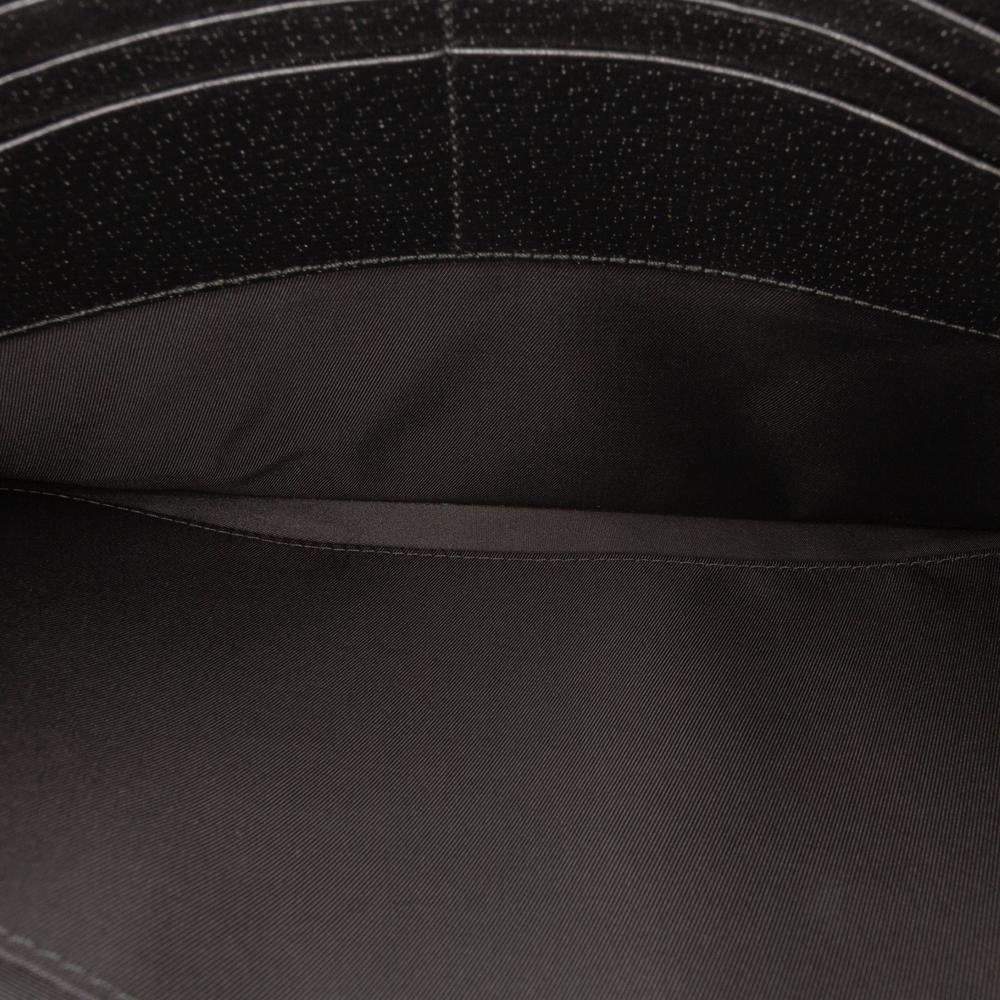 Gucci AB Gucci Black Calf Leather Web Agora Clutch Italy