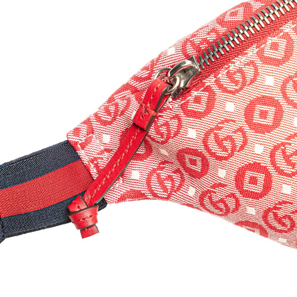 Gucci AB Gucci Red Canvas Fabric Kids GG Supreme Stars Web Belt Bag Italy