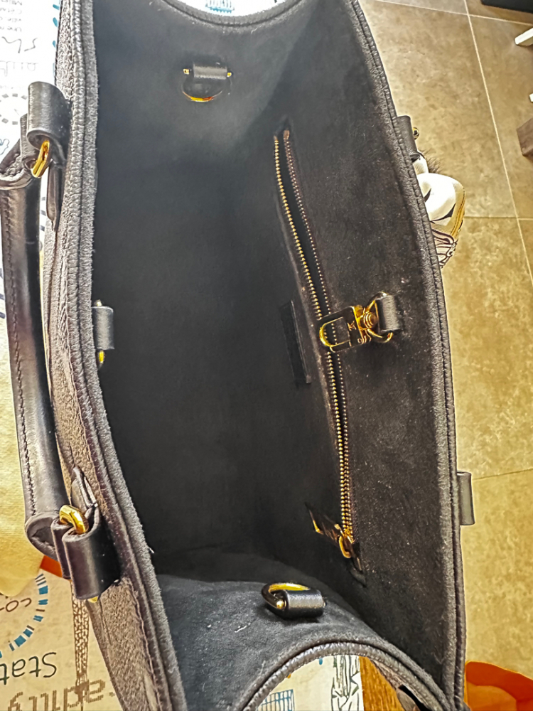 Yves Saint Laurent Ysl mini bag ( mono ) cuir, agneu, pleine fleur aniline