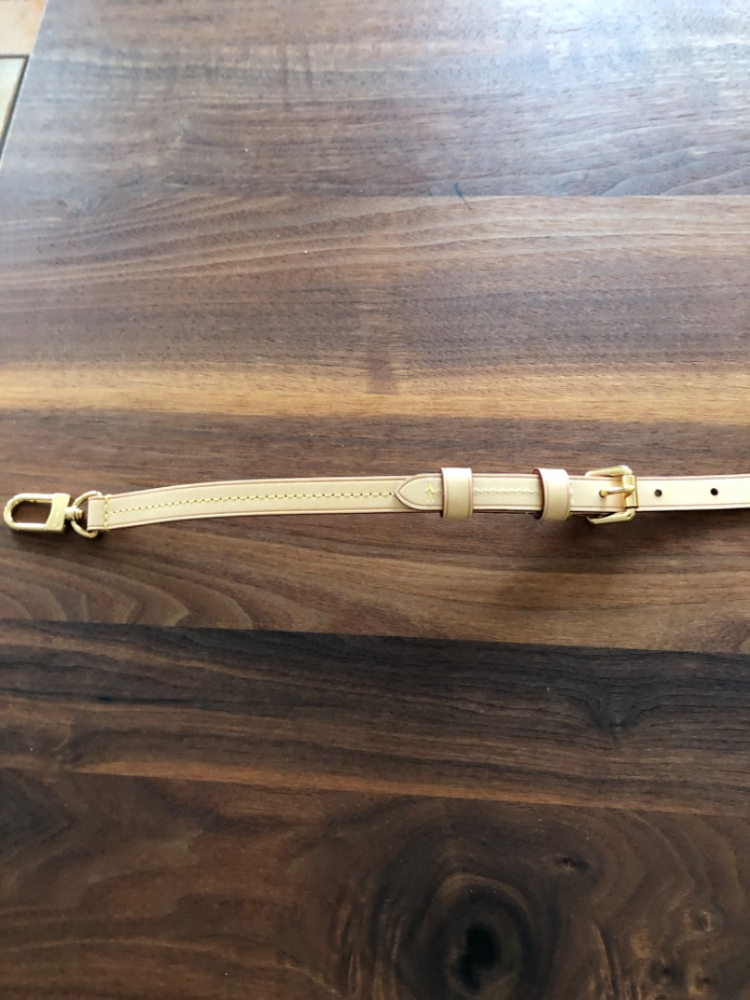 Louis Vuitton Schultergürtel zu Tasche