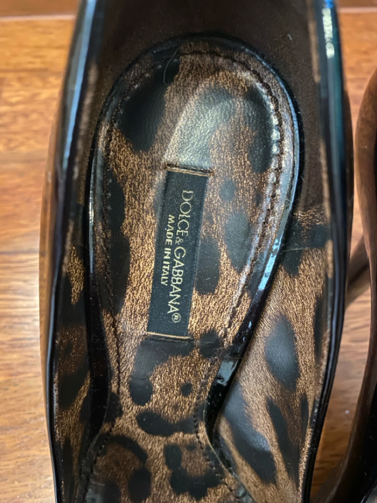 Dolce&Gabbana Patent platform pump
