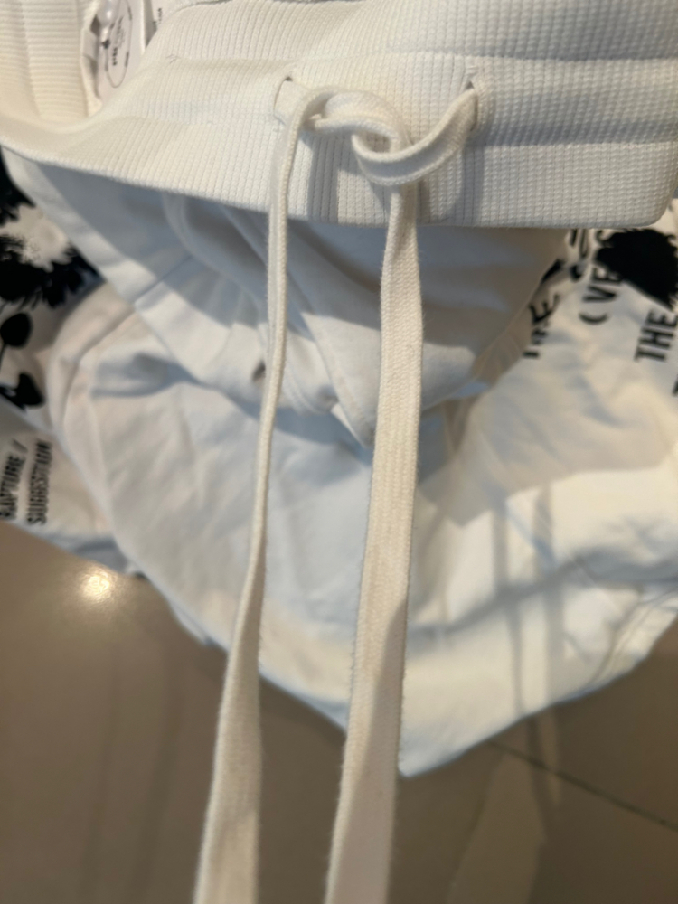 Prada Weißer Rock mit schwarzen Motiven