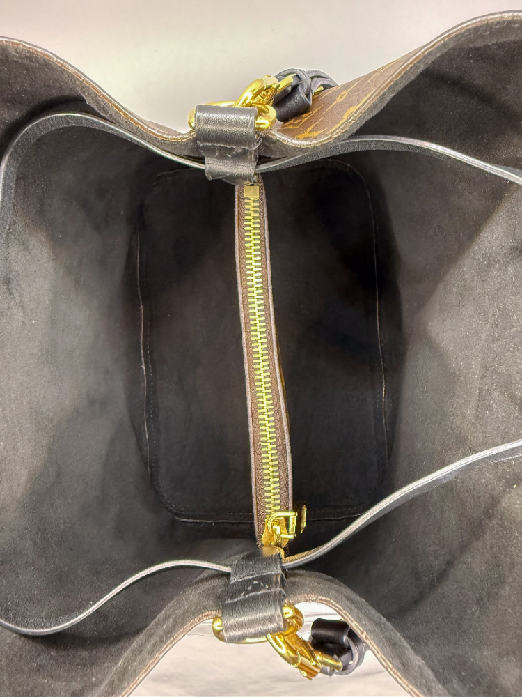 Louis Vuitton Sac à bandoulière Monogram NeoNoé