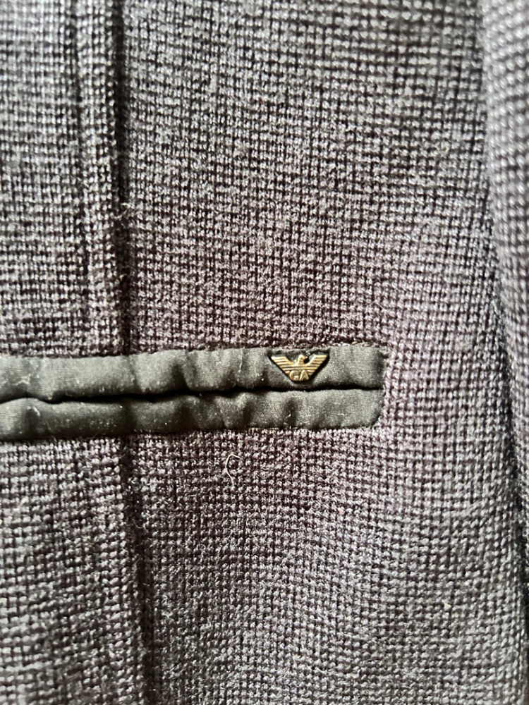 Armani Jeans Schutzumschlag