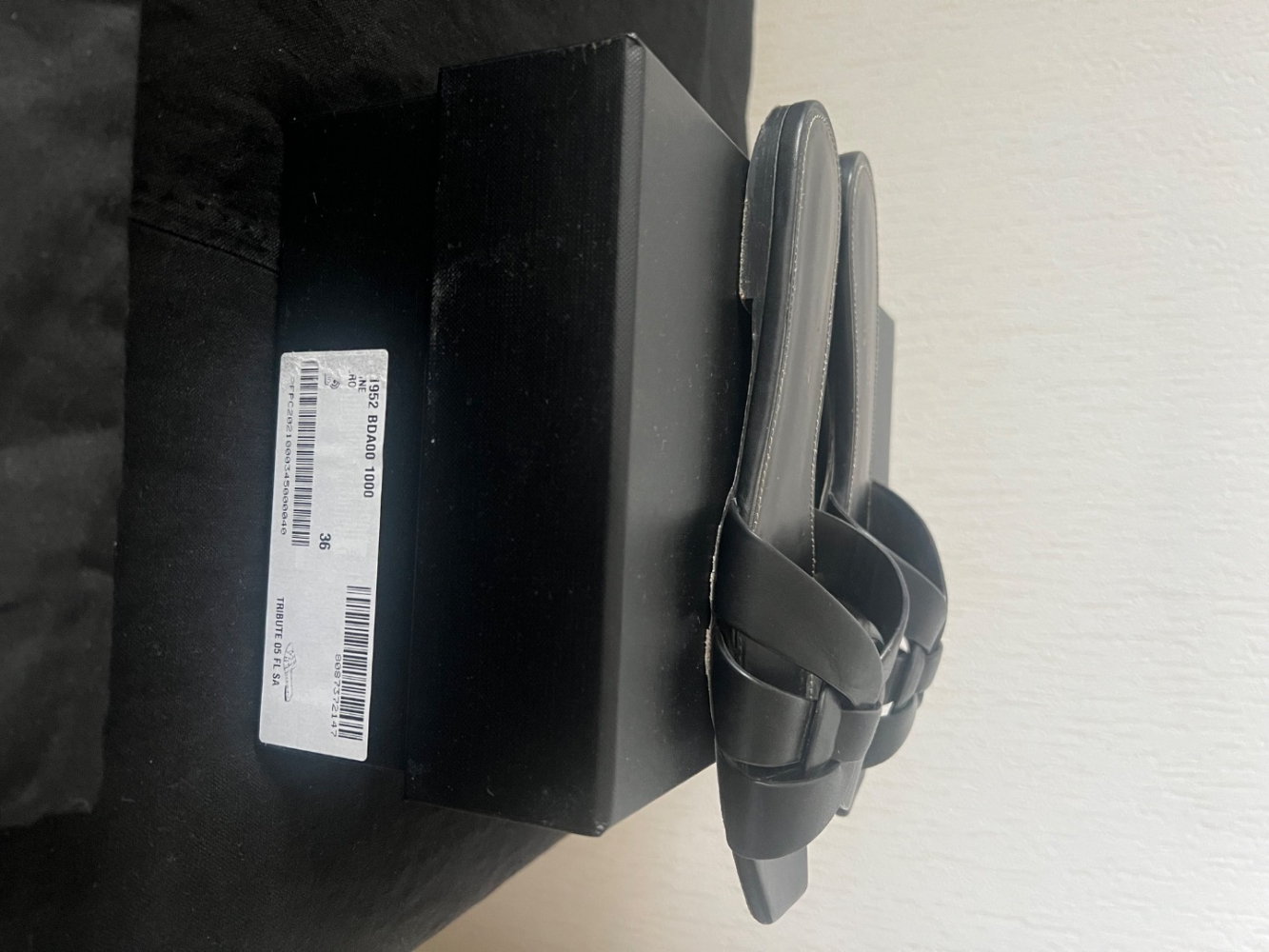 Saint Laurent Sandales tributes noires