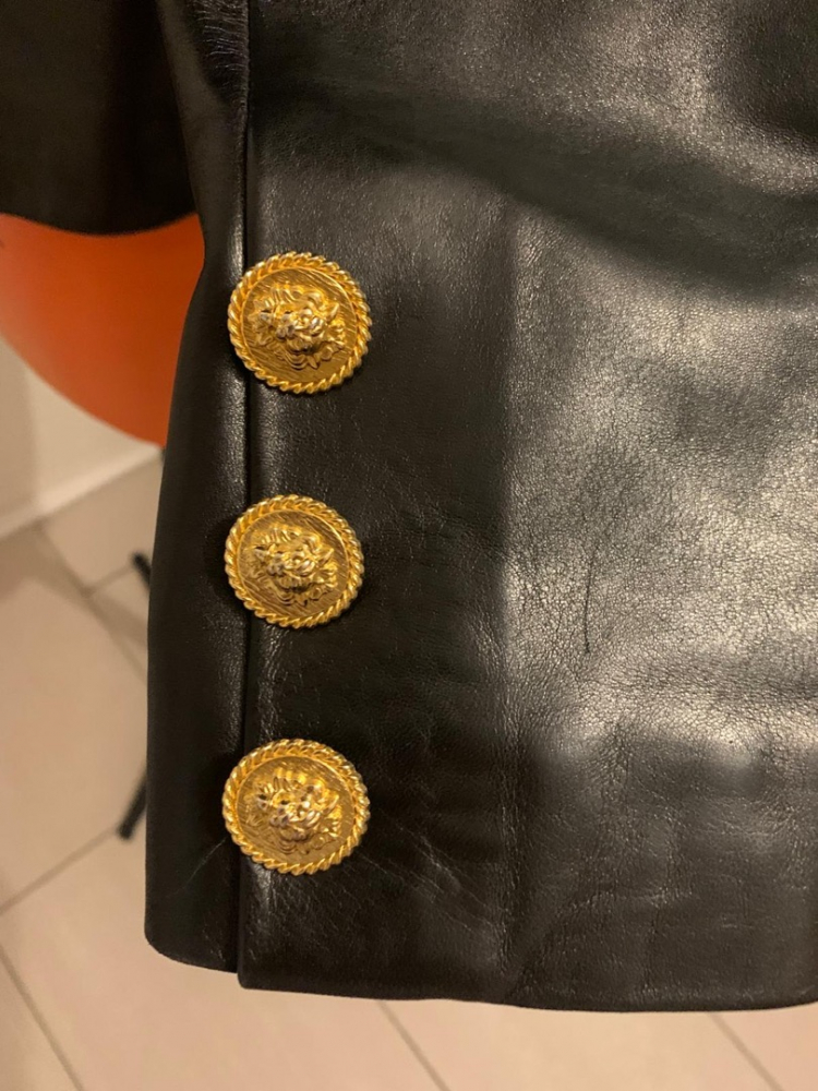 Alberto Bini Veste noir en cuir