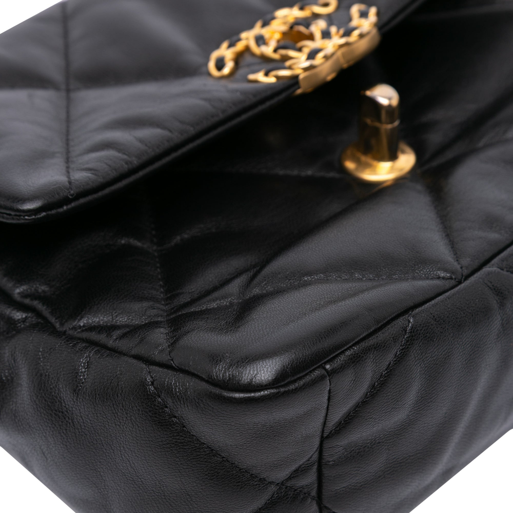 Chanel 19 Medium Lambskin Leather Matelassè Flap Handbag Black