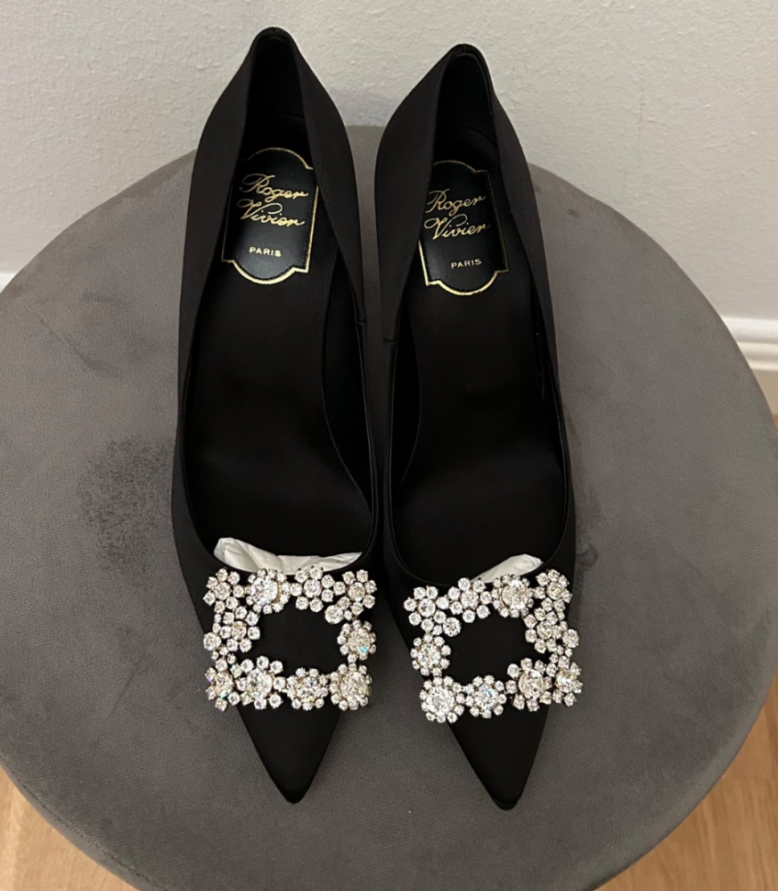 Roger Vivier Escarpins Fleur Strass aus Satin