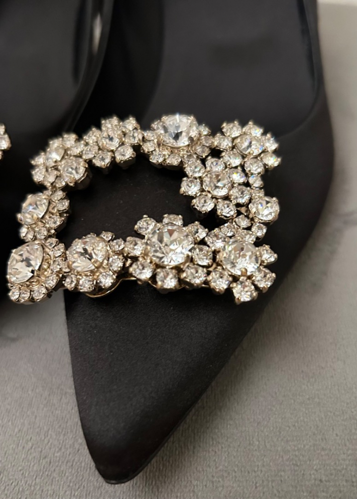 Roger Vivier Escarpins Fleur Strass aus Satin