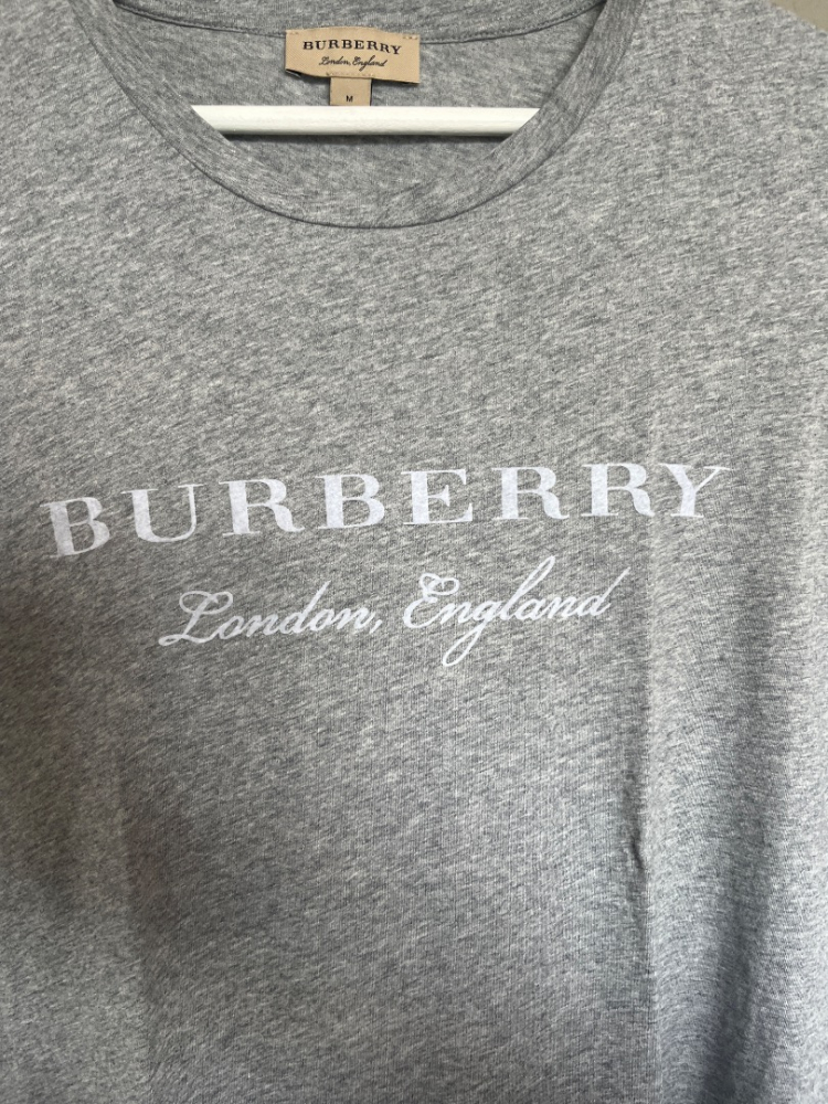 Burberry T-shirt