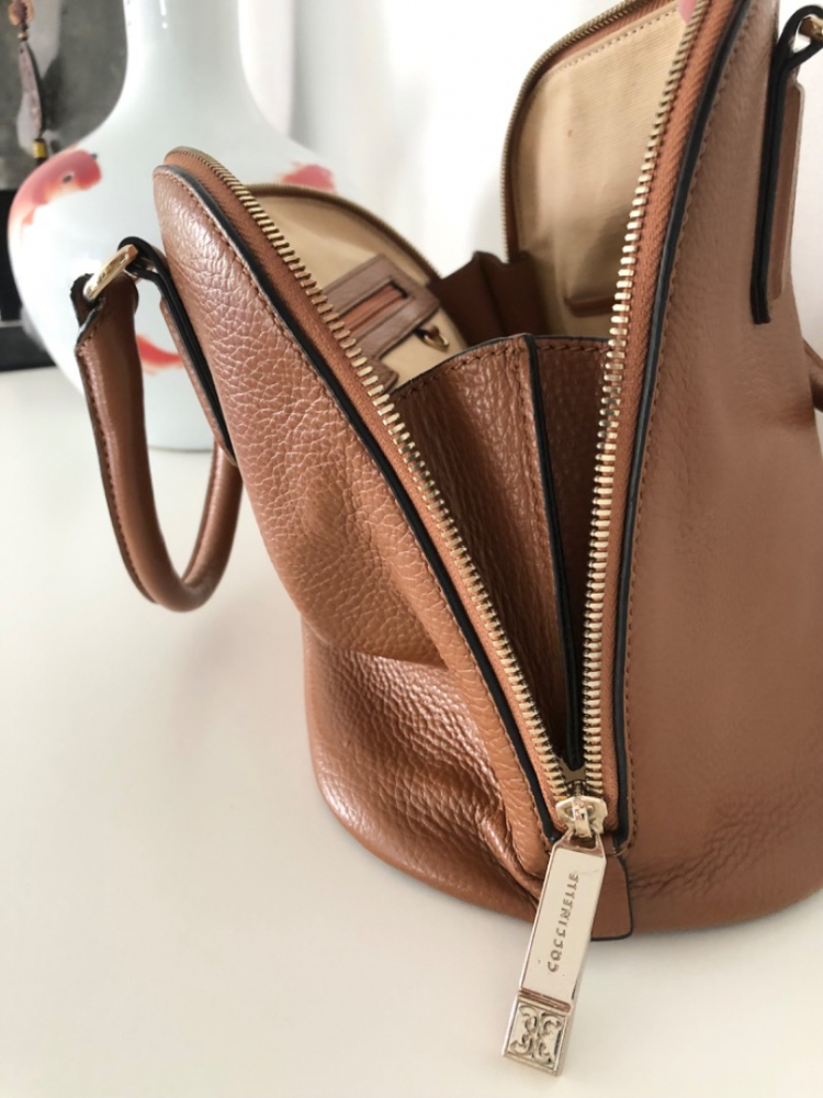 Coccinelle Bugatti 30