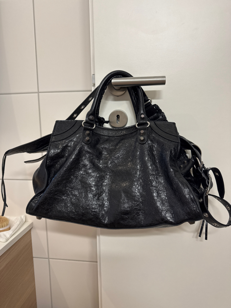 Balenciaga Sac Cabas 'Neo Cagole City' pour Femmes