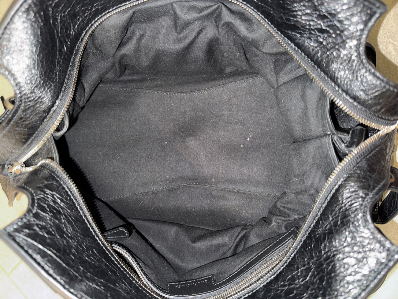 Balenciaga Sac Cabas 'Neo Cagole City' pour Femmes