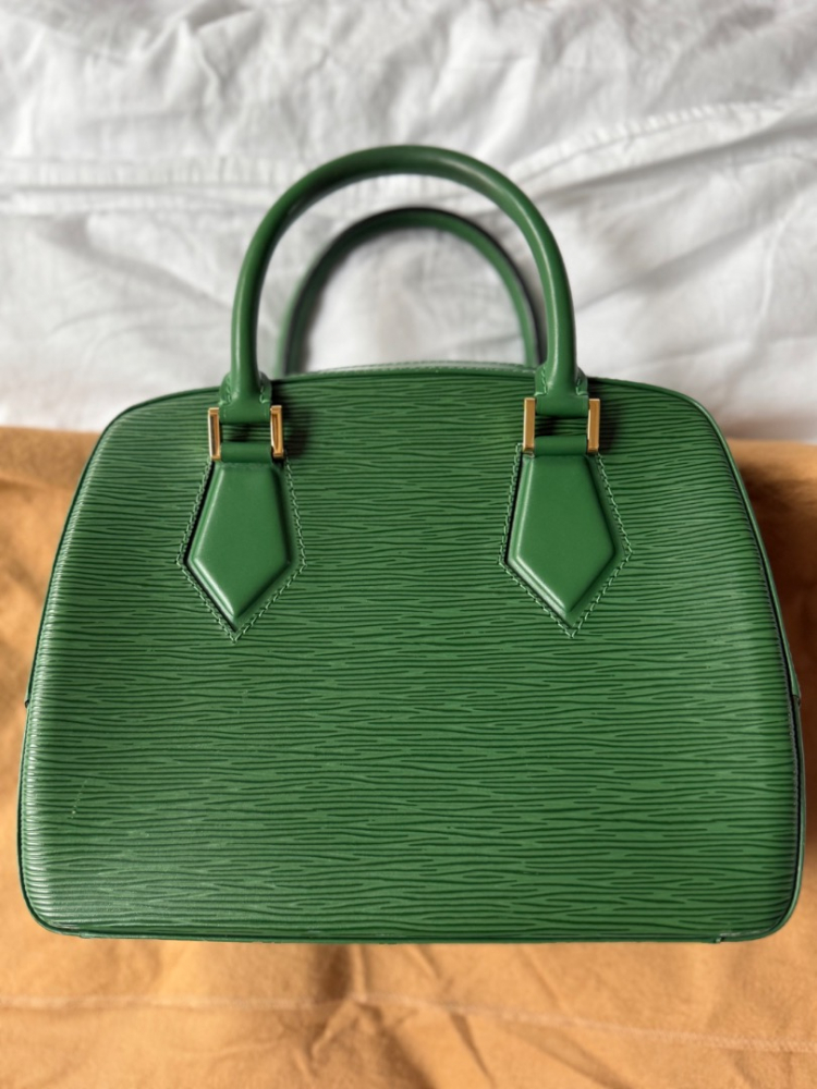 Louis Vuitton Alma moyen