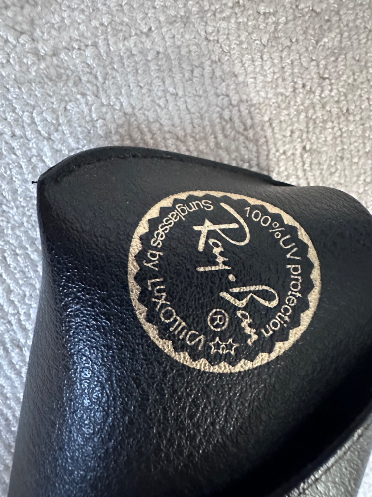 Ray-Ban RB4246 CLUBROUND