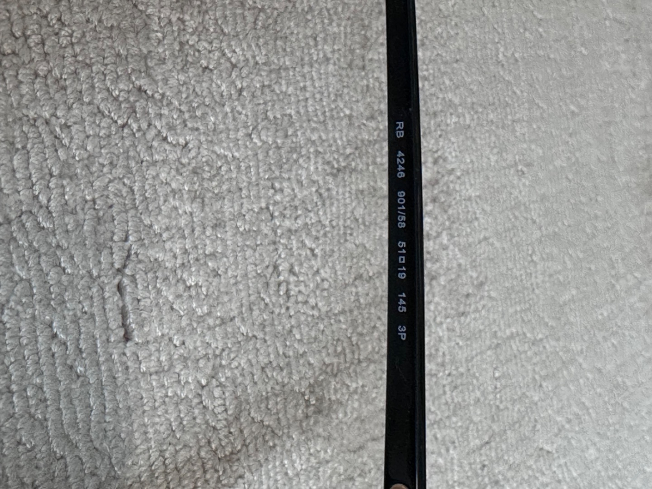 Ray-Ban RB4246 CLUBROUND