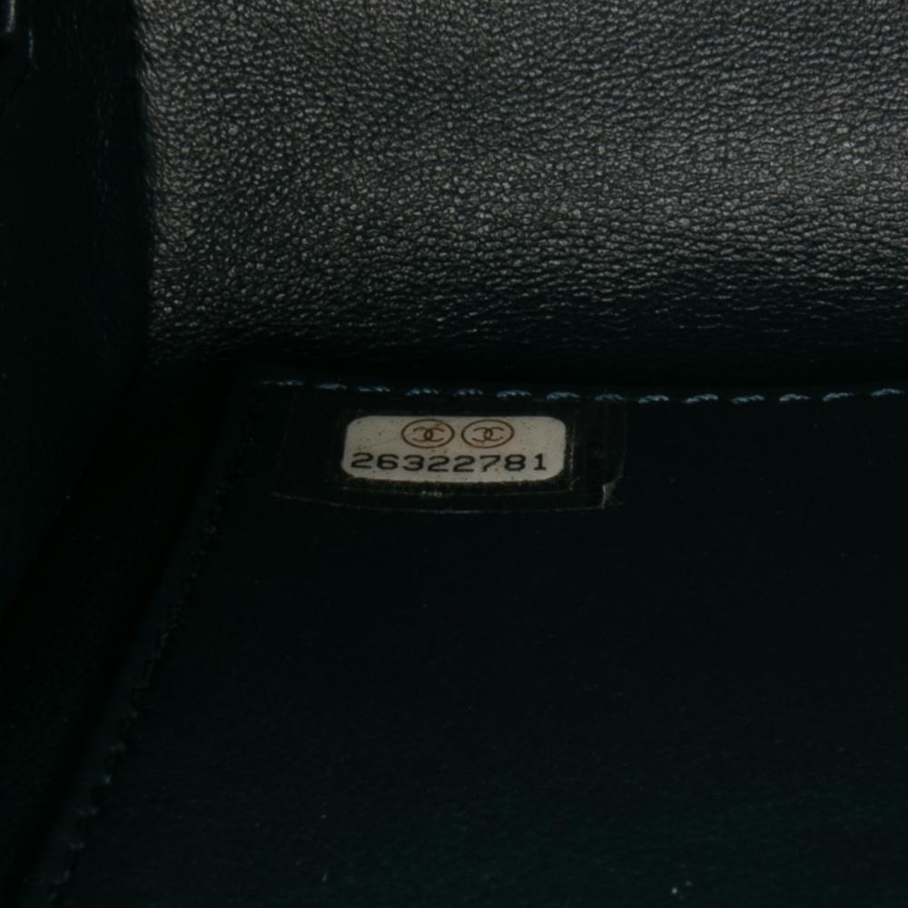 Chanel B Chanel Green Dark Green Calf Leather CC Chevron skin Medal Flap Italy