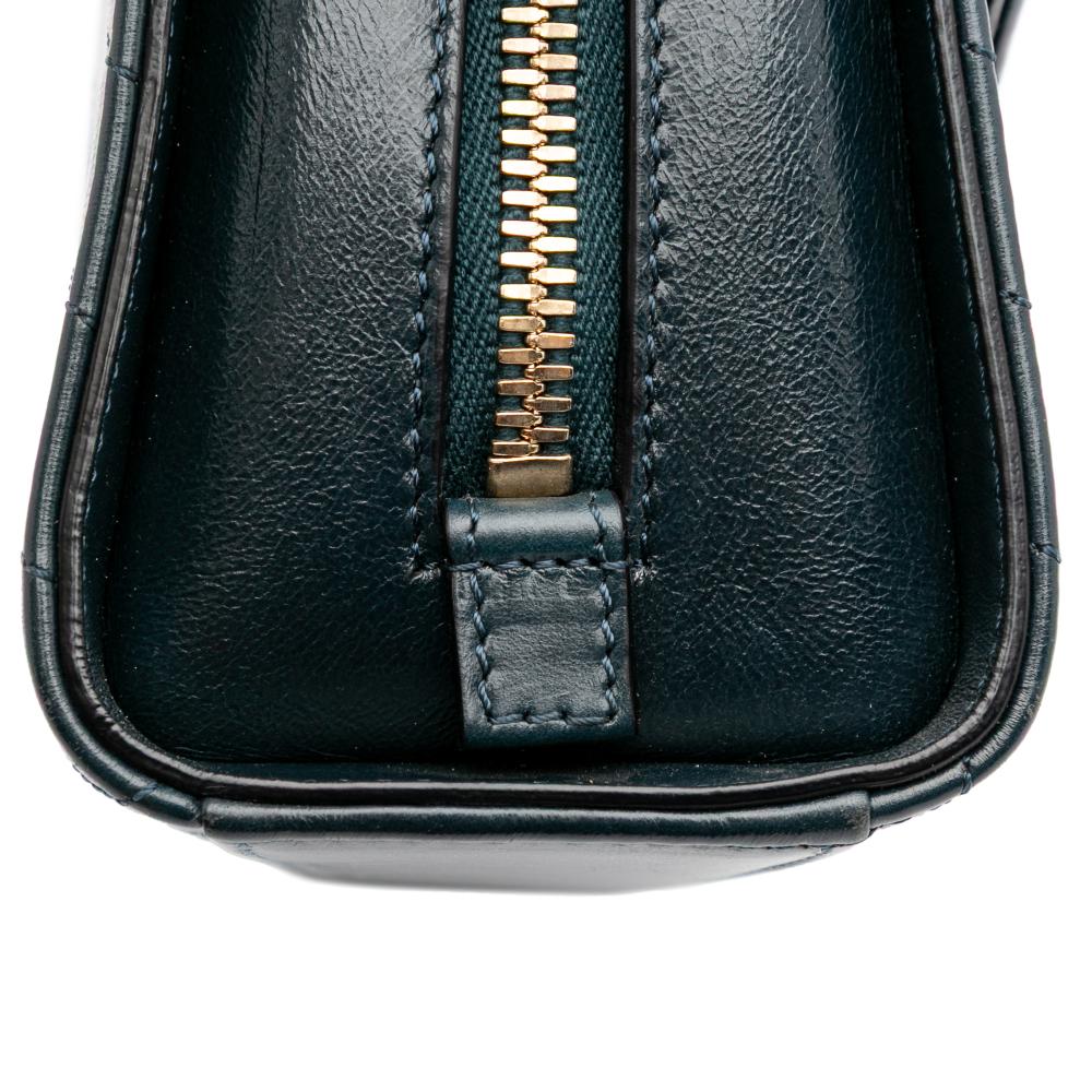 Chanel B Chanel Green Dark Green Calf Leather CC Chevron skin Medal Flap Italy