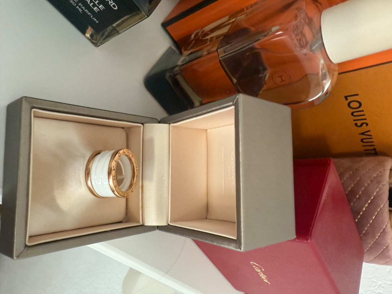 Bvlgari Ring aus weißer Keramik und 18k Gold