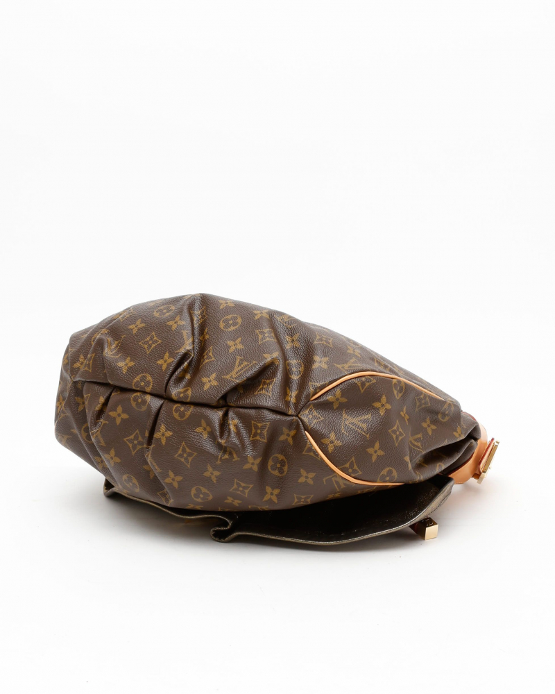 Louis Vuitton Monogram Kalahari GM Bag