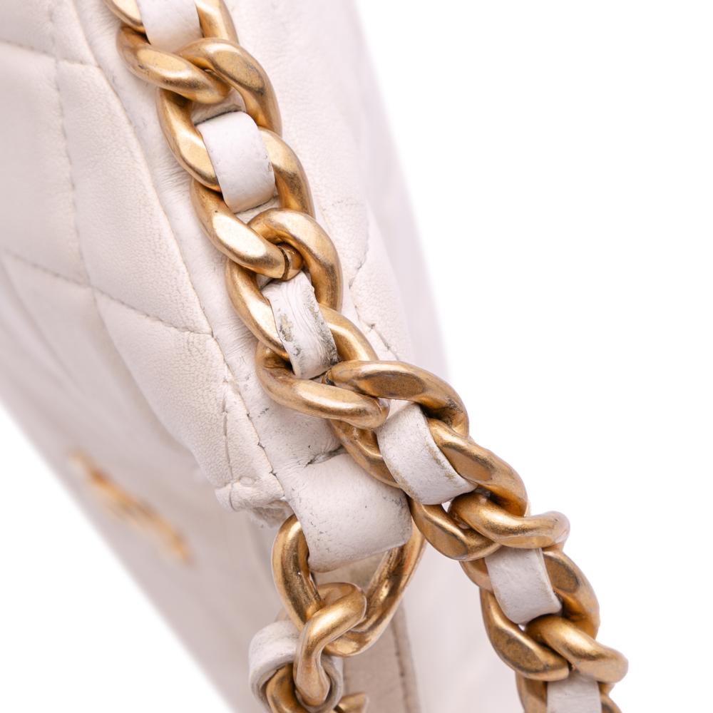 Chanel White Large Shiny Crumpled Quilted Lambskin Trendy Chain Around Hobo Italy