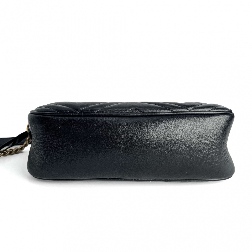 Gucci GG Marmont Small Matelassé Leather Camera Bag Black