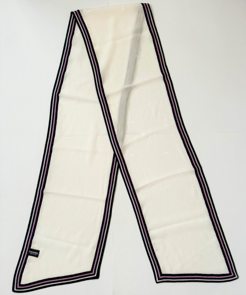 Chanel halstuch