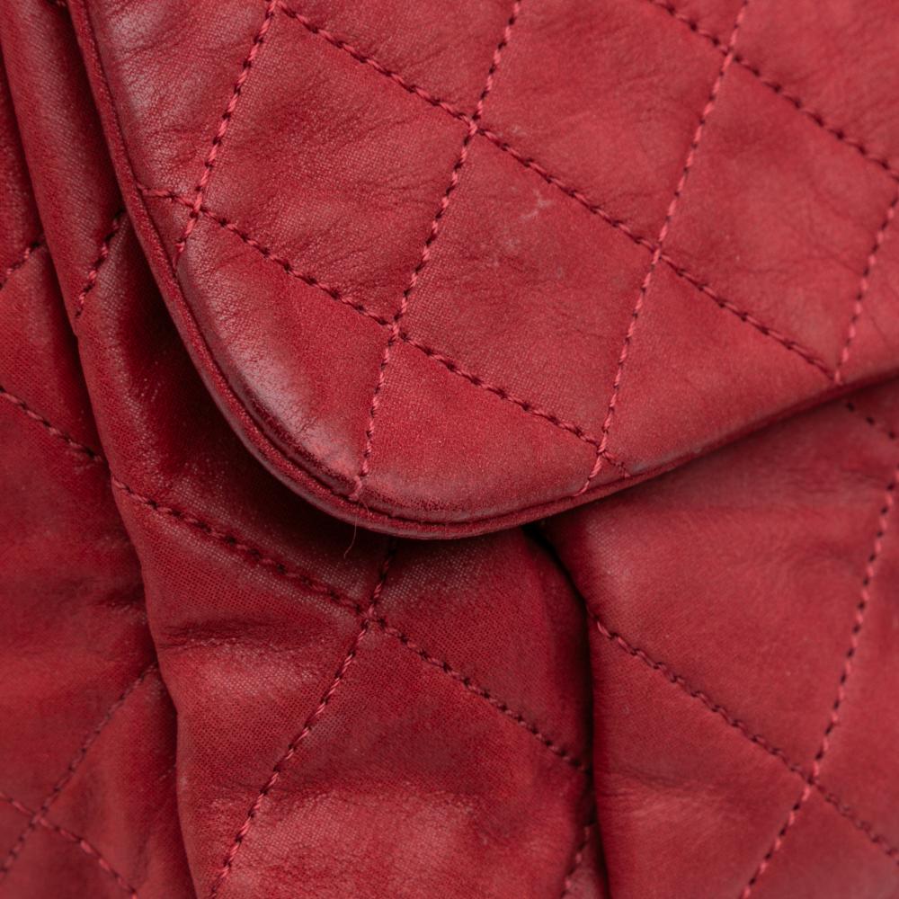 Chanel B Chanel Red Calf Leather Large Aged skin Chic Quilt Flap Italy