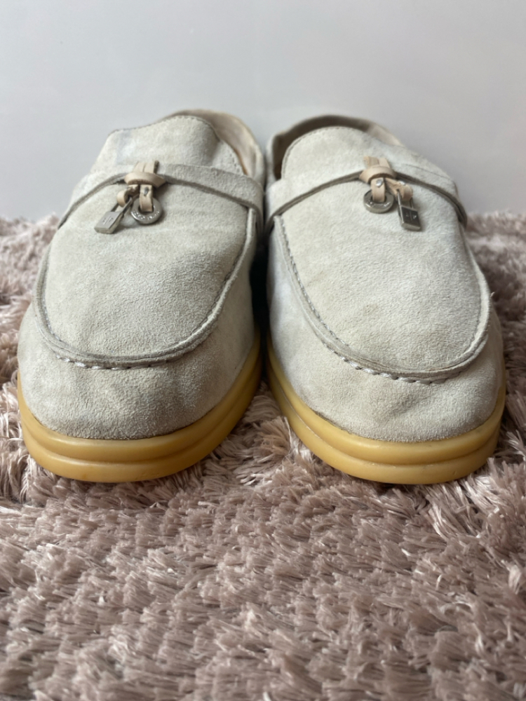 Loro Piana Sommerspaziergang