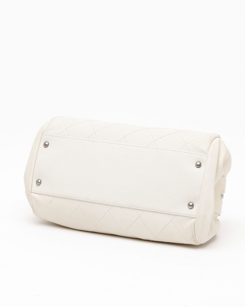 Chanel CC Caviar Hobo Bag