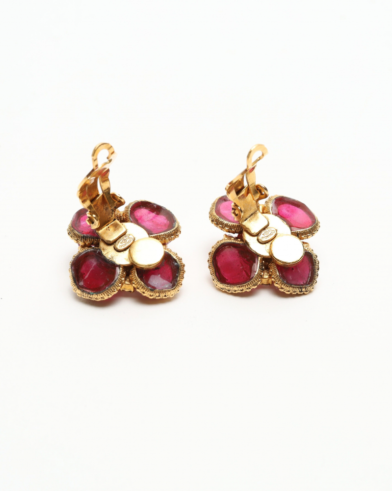 Chanel Vintage Rhinestone Clip-on Earrings