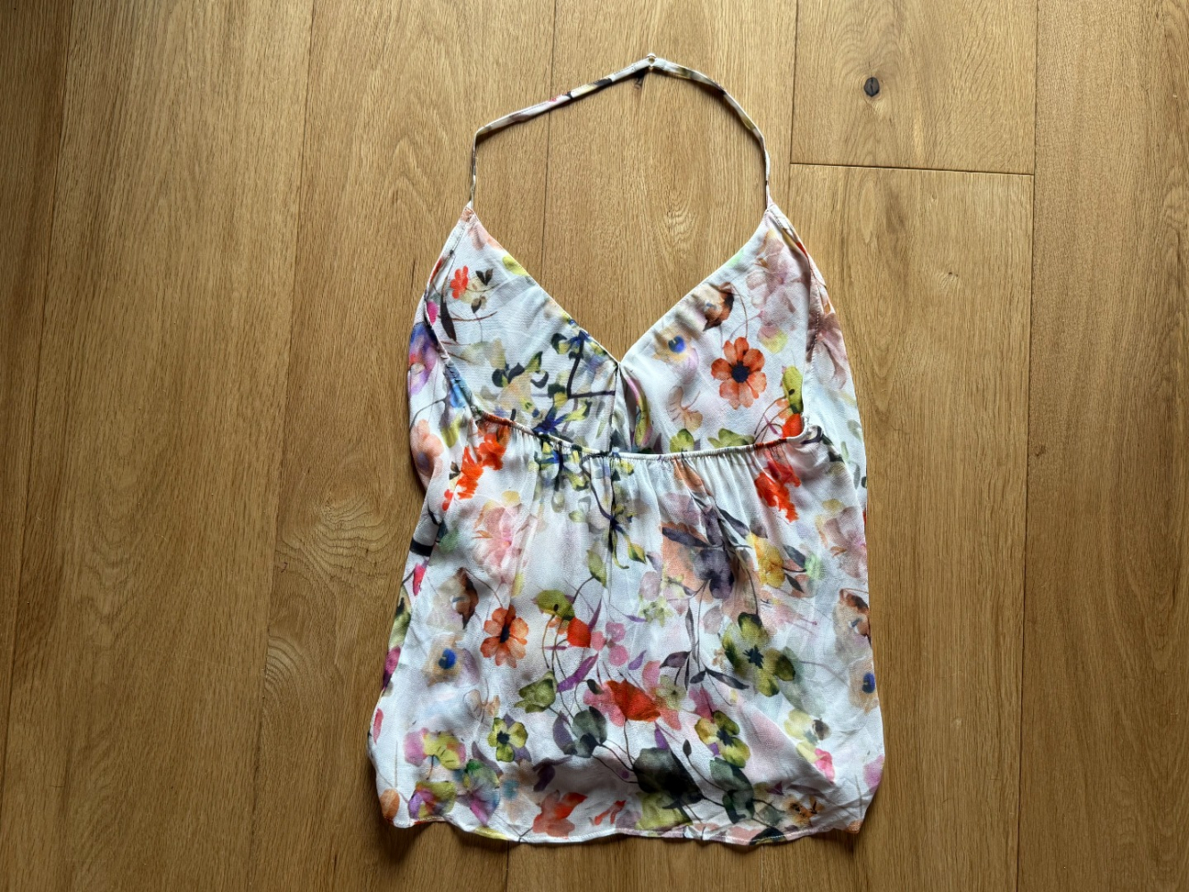 Intermix Chelsea Flower Crossover-Trägerhemd!