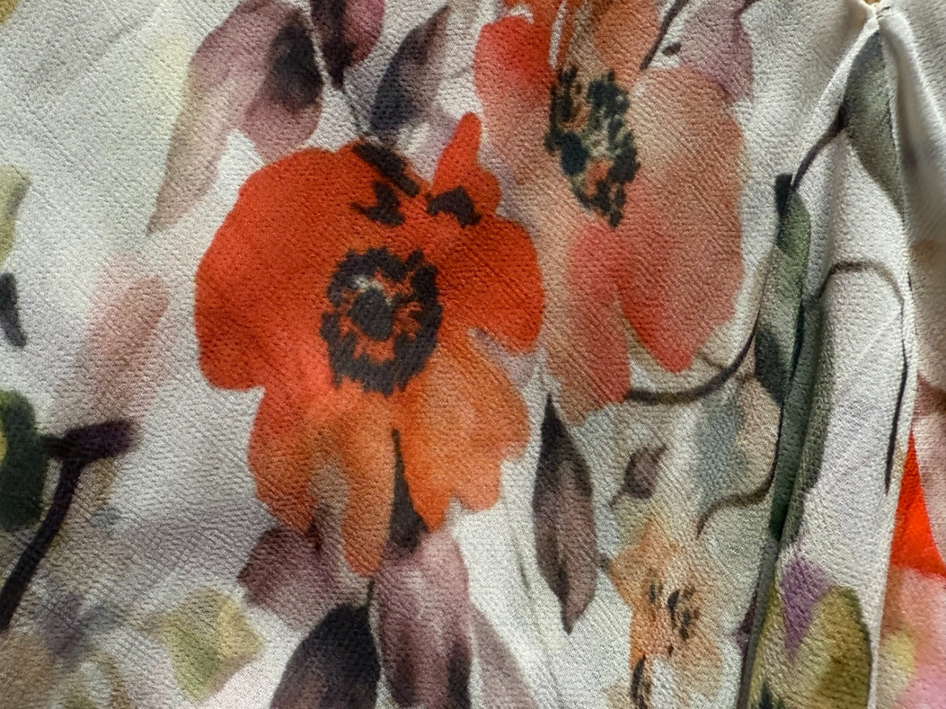 Intermix Chelsea Flower Crossover-Trägerhemd!