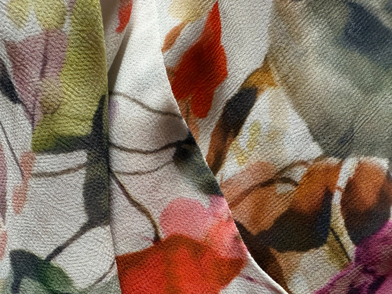 Intermix Chelsea Flower Crossover-Trägerhemd!