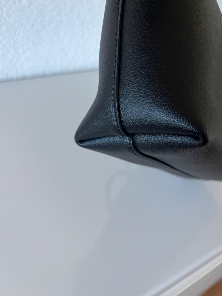 Saint Laurent Jouet d'achat