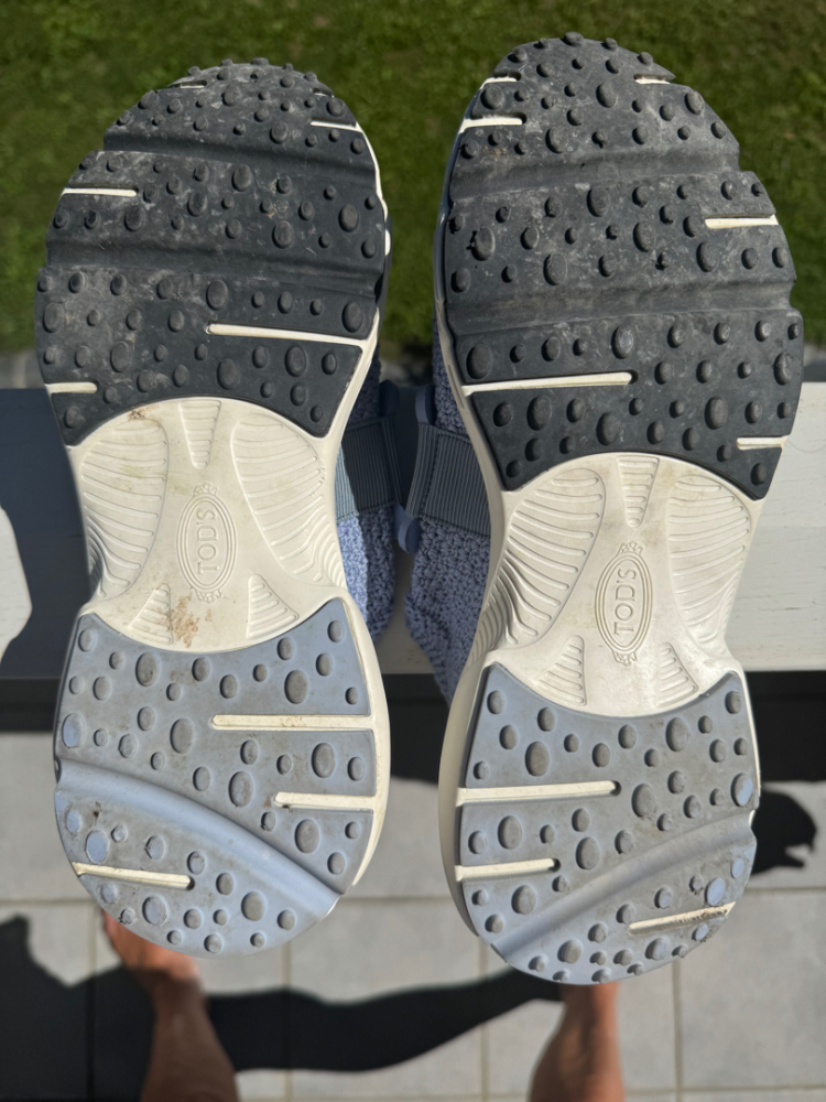 Tod's Slip on sneakers Chain link T40