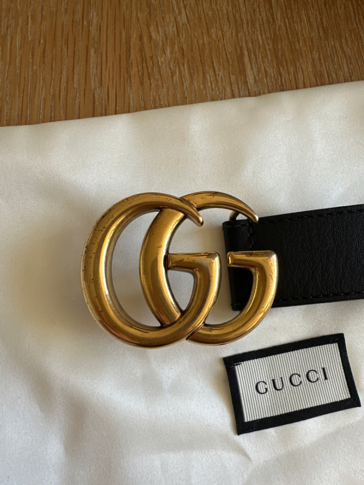 Gucci Schmaler Gürtel GG Marmont