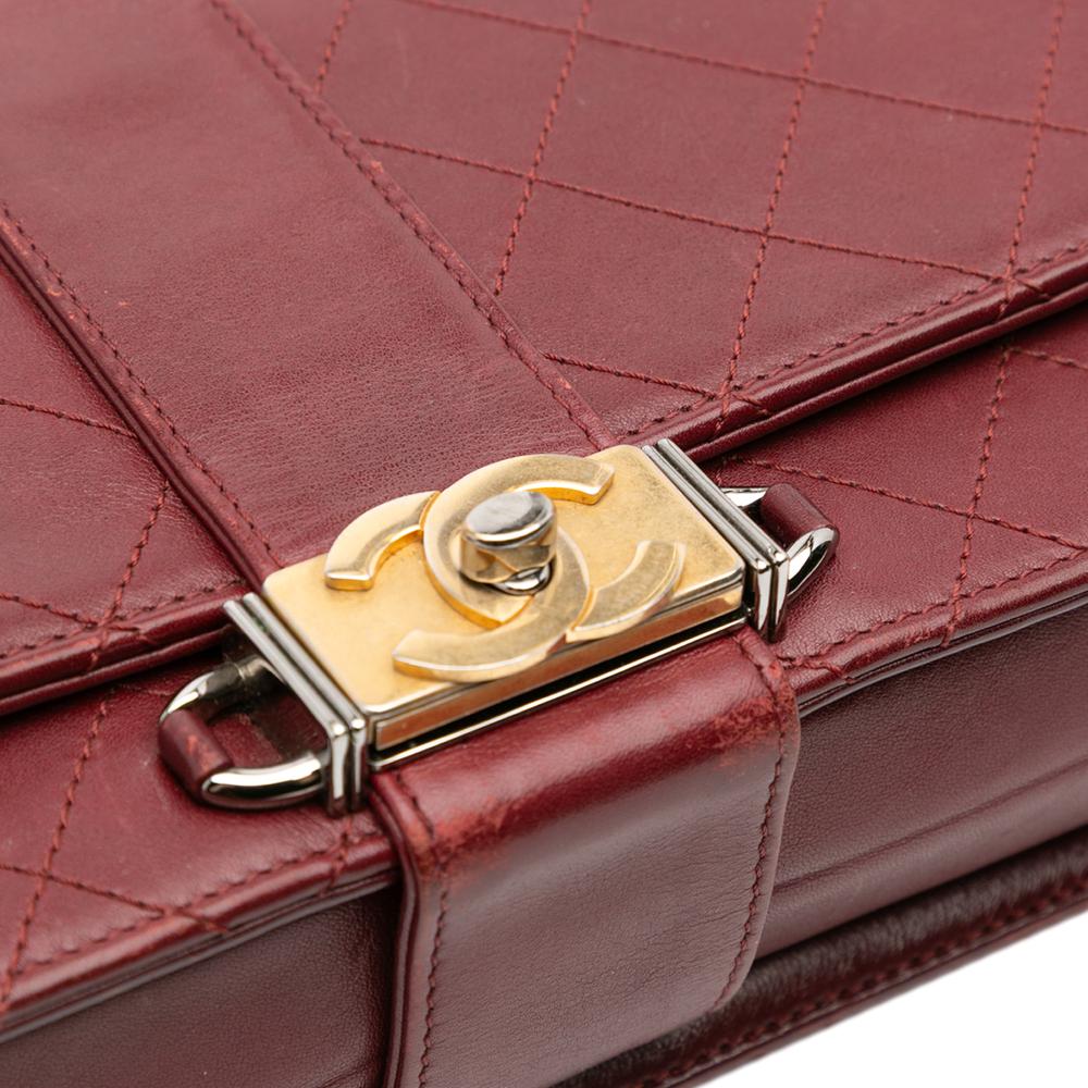 Chanel B Chanel Red Dark Red Calf Leather CC Stitched skin Chain Flap Italy