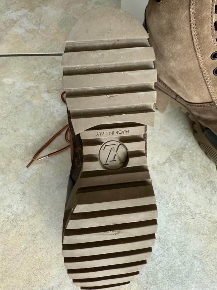 Louis Vuitton Lauréate