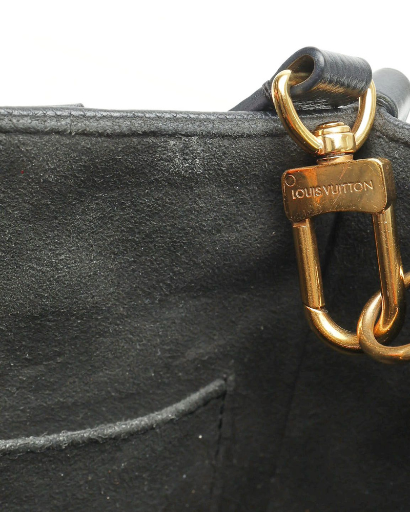 Louis Vuitton Empreinte OnTheGo PM Bag