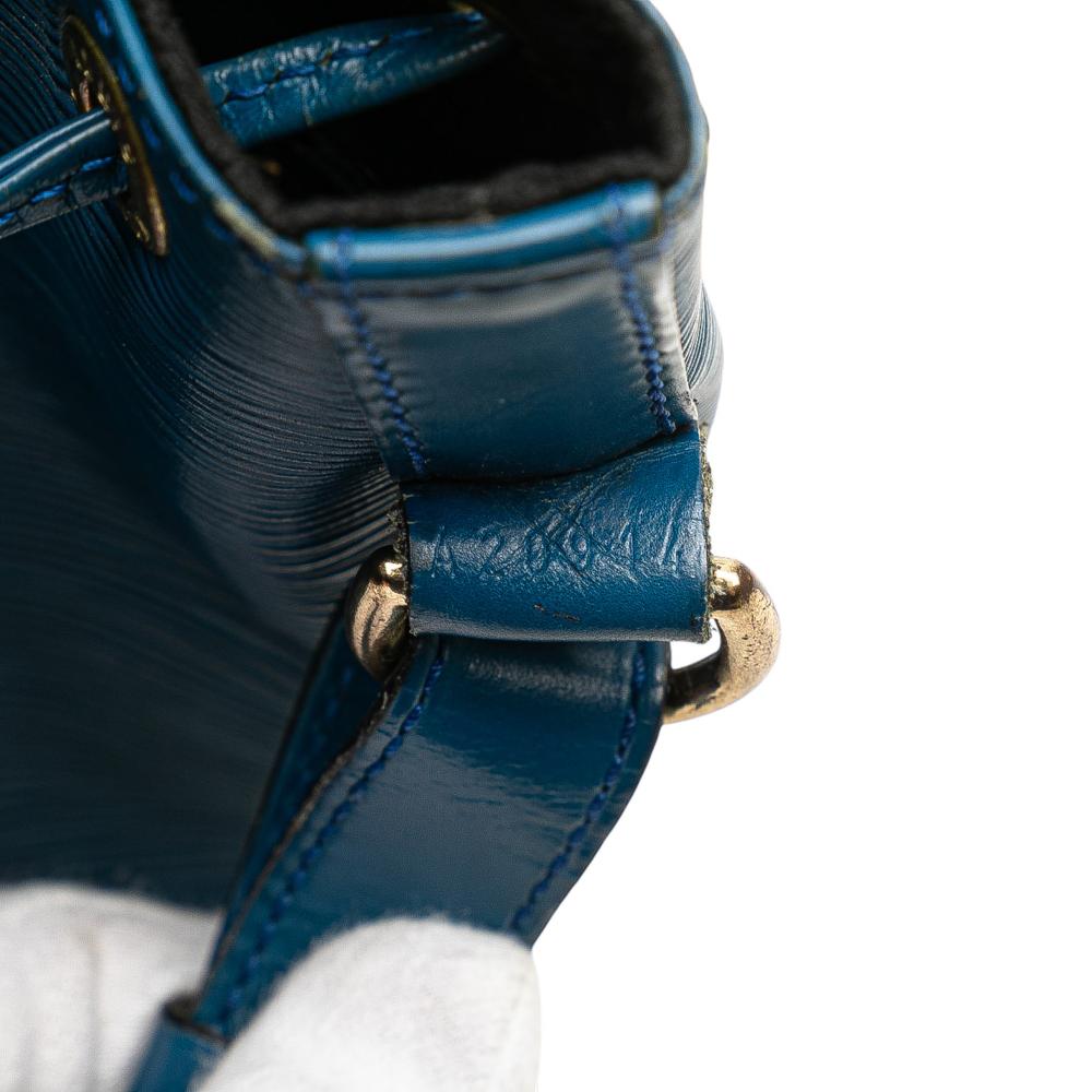 Louis Vuitton B Louis Vuitton Blue Epi Leather Leather Epi Petit Noe France