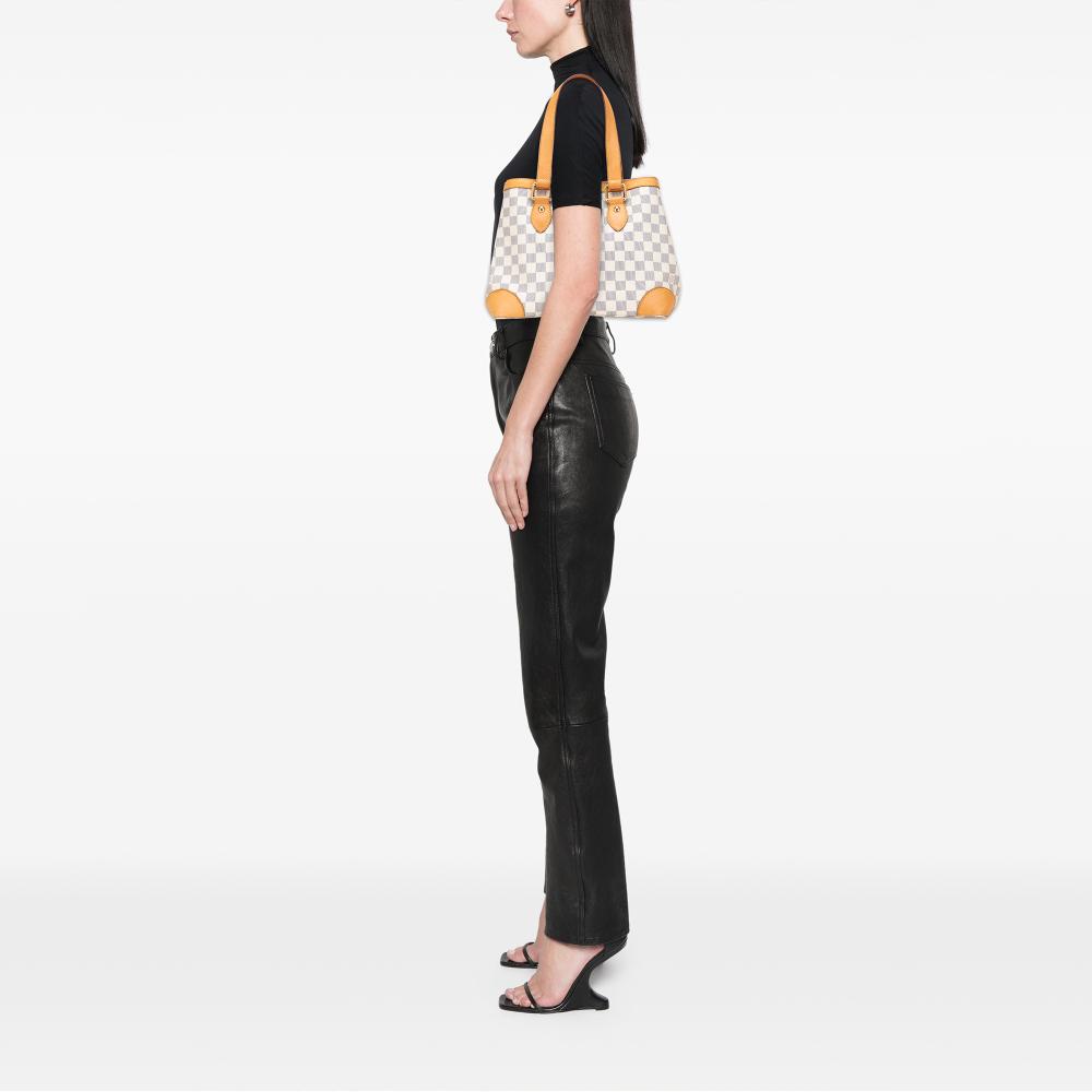 Louis Vuitton B Louis Vuitton White Damier Canvas Canvas Damier Azur Hampstead PM Spain